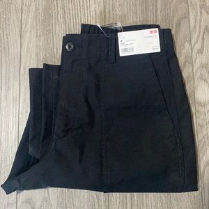 Uniqlo “Baker” wide leg elastic waist pant in Black